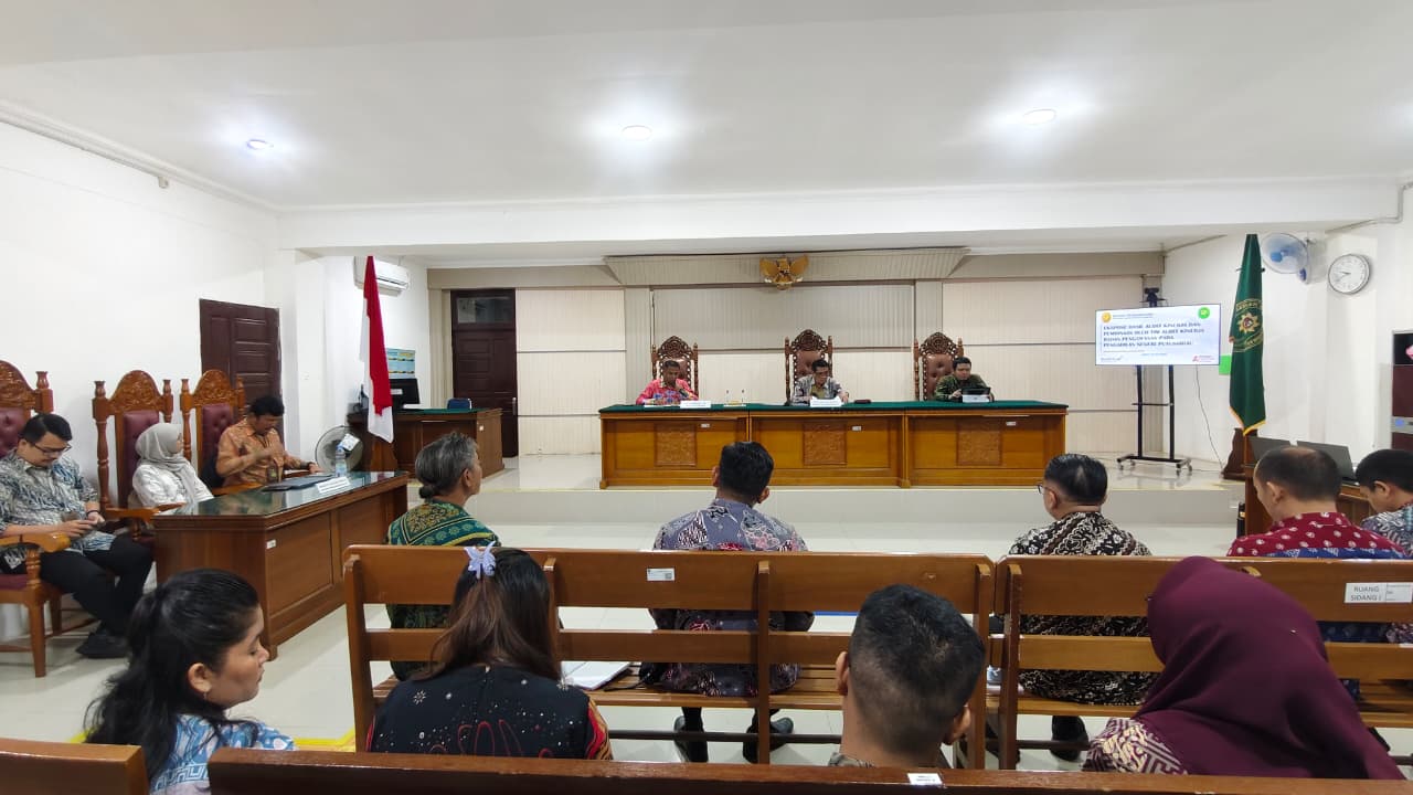 Expose Hasil Audit Kinerja dan Pembinaan oleh Tim Audit Kinerja Badan Pengawasan Pada Pengadilan Negeri Putussibau